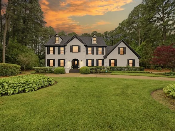 4125 Richardson Rd, Virginia Beach, VA 23455