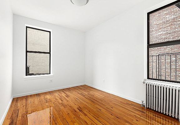 3rd image of 160 W 118th St APT 3B