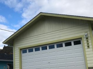 4509 Ridenour St, Roseburg, OR 97470