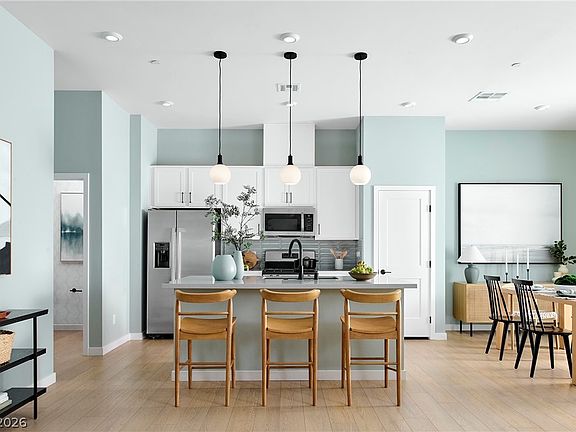 4th image of 3361 San Ripalta St