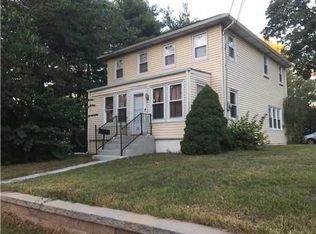 35 Stelton Rd, Piscataway, NJ 08854