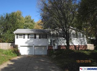 1504 Lorraine Ave, Bellevue, NE 68005