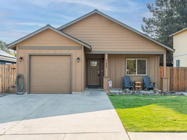 21223 Thornhill Ln, Bend, OR 97701