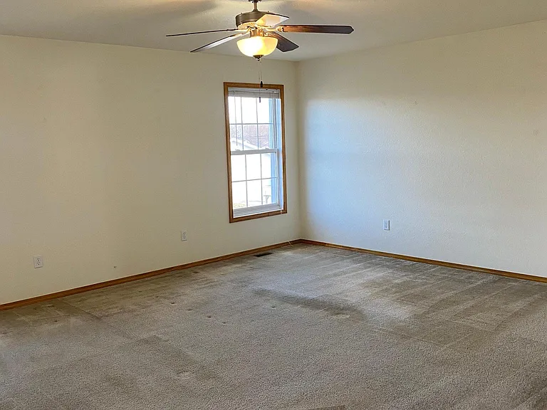 713 Ruggeri Dr — Photo 11