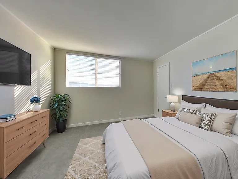 Panomar Luxury Apartments — Photo 68