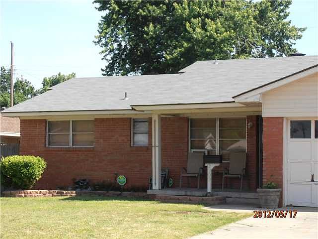 2nd image of 2200 SW 76th St