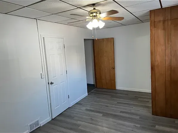 3718 Dawson St, Pittsburgh, PA 15213