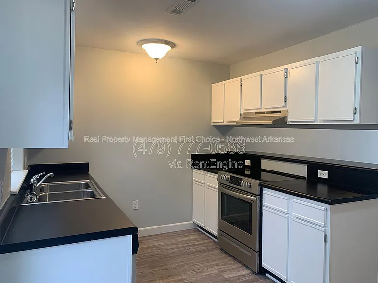1866 N Scull Creek Dr — Photo 4