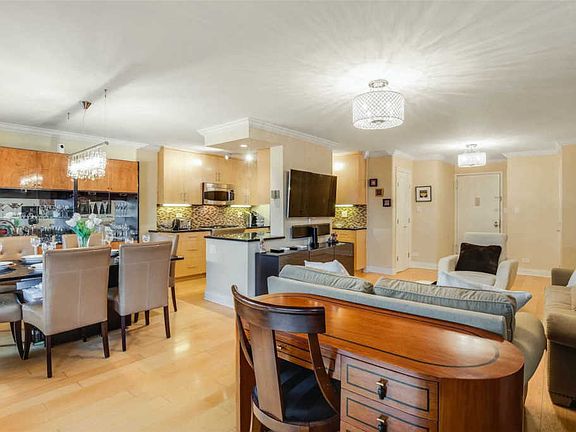 3rd image of 18-15 215th St #2M-18-15