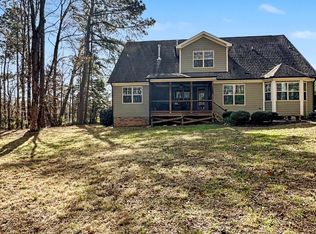 688 Willard Dr, Creedmoor, NC 27522
