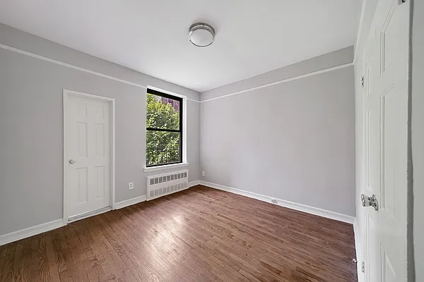 Rented by Cooper & Cooper Real Estate | media 8