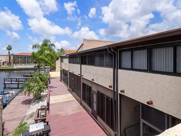 2571 Cyprus Dr #1-202 — Photo 34