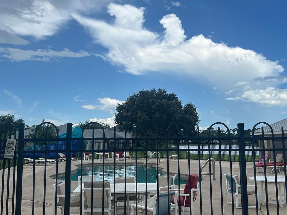 2nd image of 1784 Vista Lake Cir