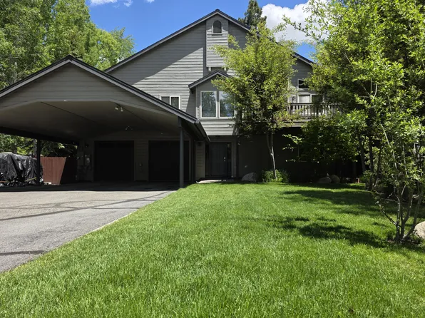 10231 Worchester Cir, Truckee, CA 96161