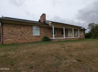 3312 Rustic Hills Dr, Kingsport, TN 37660