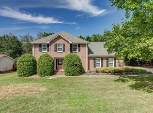 100 Hunters Woods Dr, Simpsonville, SC 29680