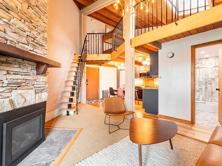 Lodgepole Ct — Photo 3