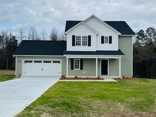 306 Gate Stone Lane, Jacksonville, NC 28540