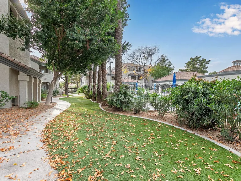 15095 N Thompson Peak Pkwy #1013 — Photo 35