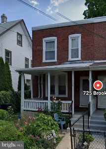 725 Brook St, Bryn Mawr, PA, 19010