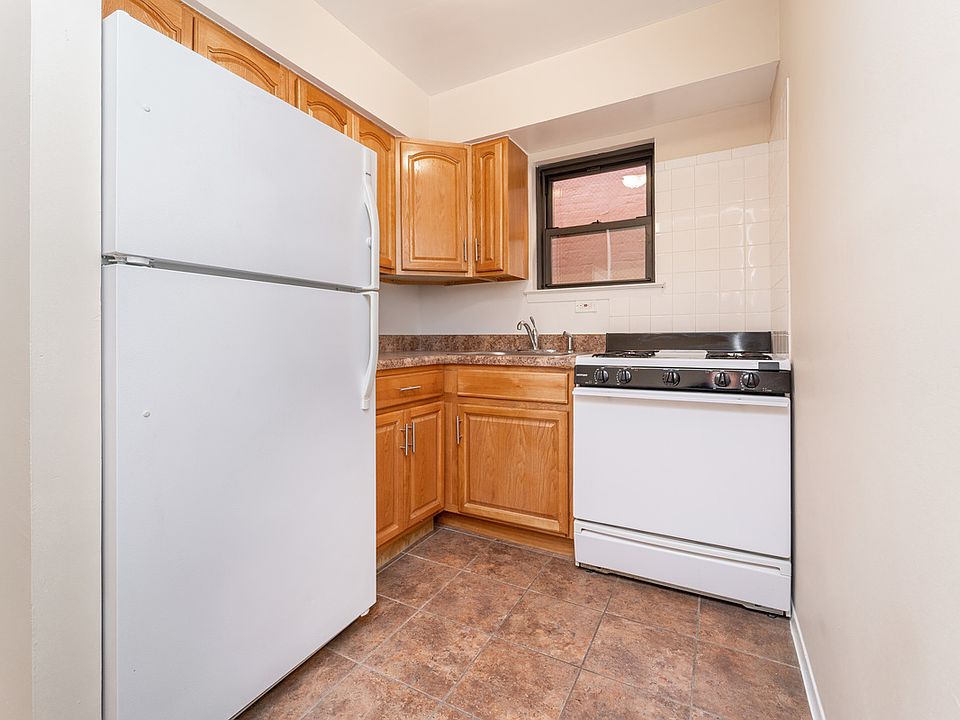 1st image of 25-24 38th St #3B