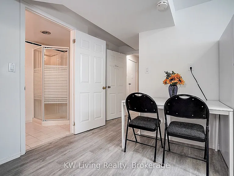 78 Roywood Dr #BASEMENT BACK — Photo 17