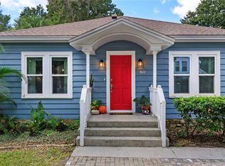 511 Bristol Ct, Sarasota, FL 34237