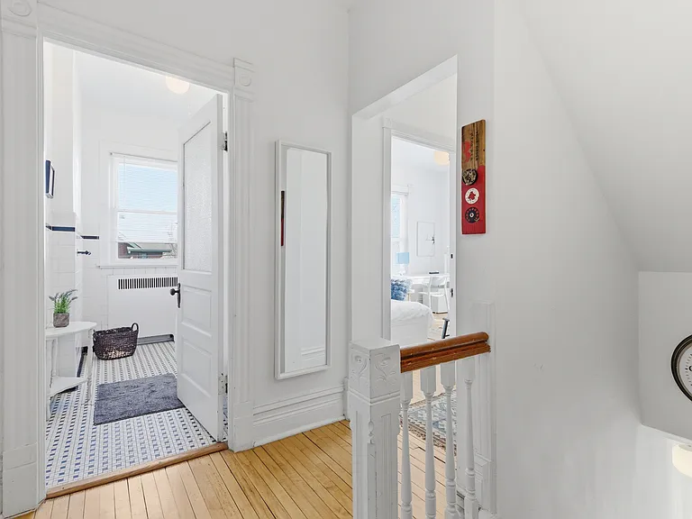 2001 Orrington Ave #2001 — Photo 21