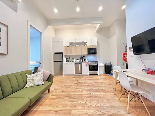 Rented by Doorway NYC, LLC | media 5