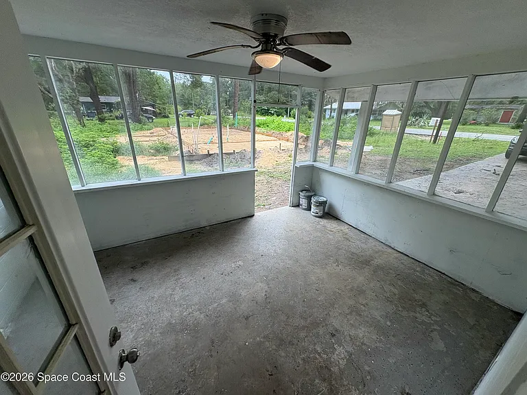 20822 SW Marine Blvd — Photo 18