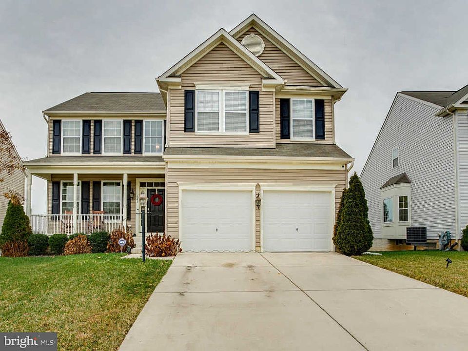 1st image of 621 Bentgrass Dr