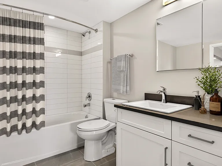 1580 Rockwell Dr — Photo 11