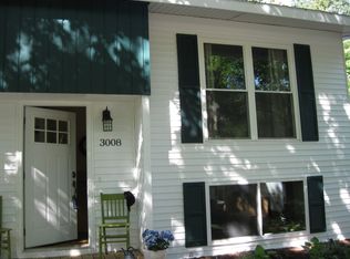 3008 Riggie St, Midland, MI 48640