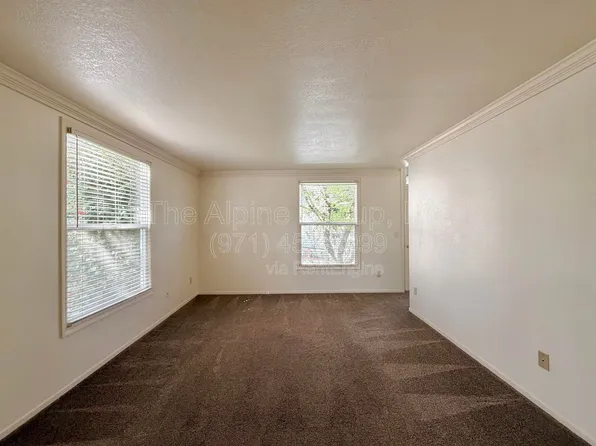 4318 SE Milwaukie Ave APT 2, Portland, OR 97202