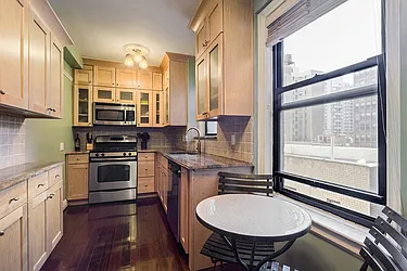 Sold by Nest Seekers International