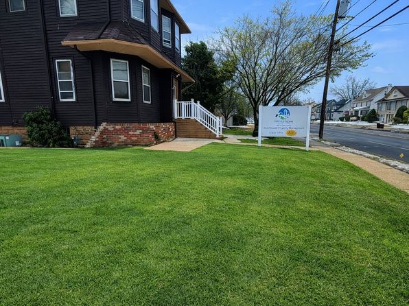 403 S White Horse Pike