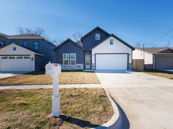 1720 S Hughes Ave, Fort Worth, TX 76105