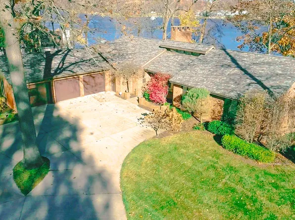 70535 Wayne St, Union, MI 49130