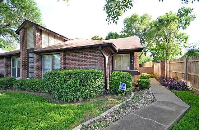 1st image of 1707 W Braker Ln #B