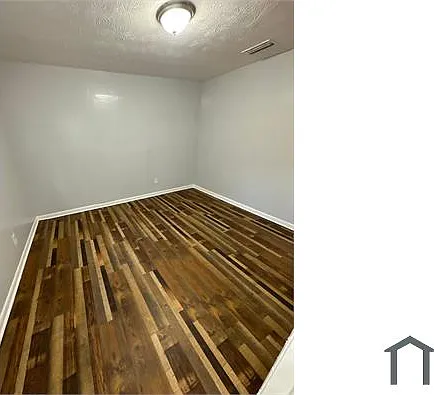 4020 N Canal St — Photo 9