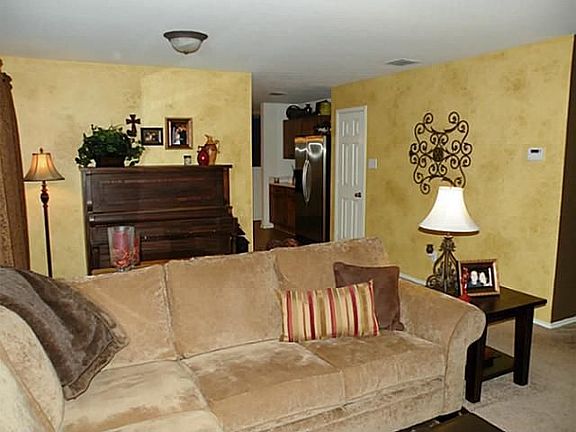 2nd image of 12948 Cedar Hollow Dr