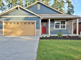 1888 SW Aberdeen Ct, Oak Harbor, WA 98277