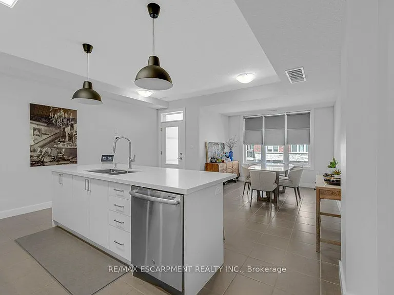445 Ontario St N #134 — Photo 8
