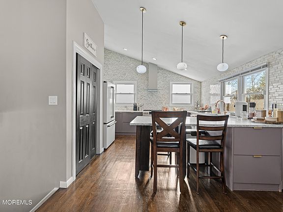 5th image of 41 Westend Avenue