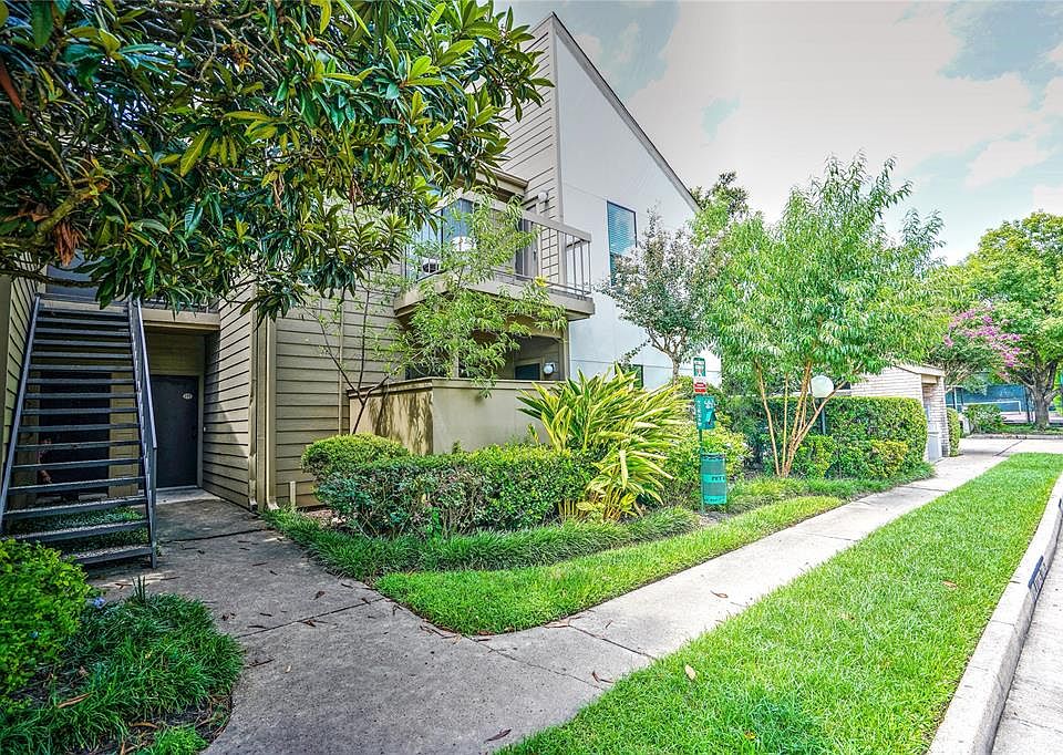 1st image of 10053 Westpark Dr APT 277