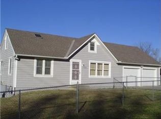 4304 Gibbs Rd, Kansas City, KS 66106