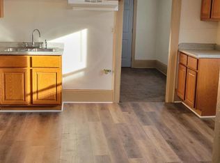 1952 S 24th St #3, Milwaukee, WI 53204