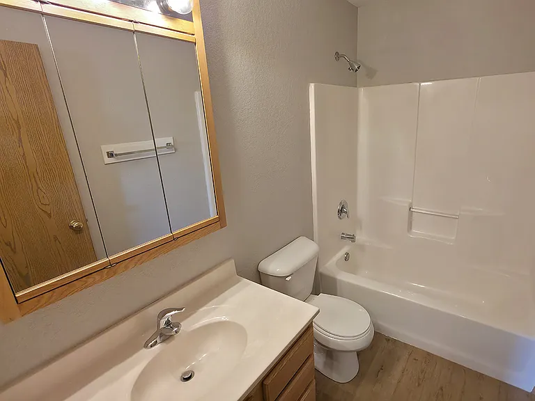 Valley Townhomes — Photo 12