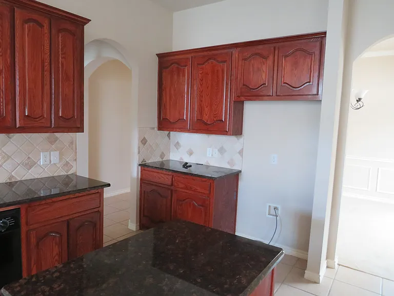 11828 Vienna Apple Rd — Photo 31
