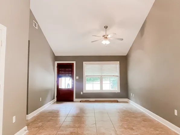 1605 Oxford Pl, Oxford, MS 38655